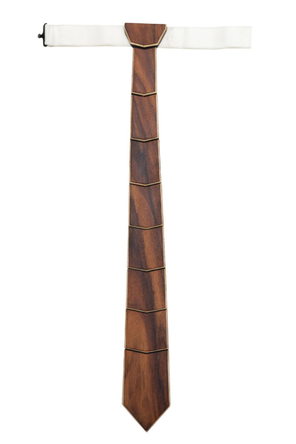 Lesena kravata